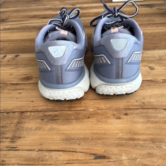 Women's Brooks Ghost 12 Gray Running Shoes size 9.5 - Picture 4 of 6